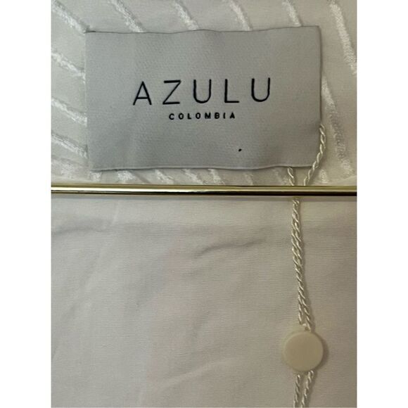 NWOT Azulu Colombia top - Picture 4 of 6